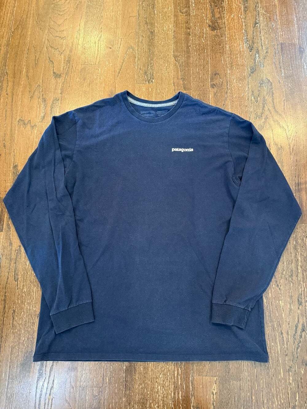 Patagonia Responsibili-Tee Long Sleeve Shirt Size L